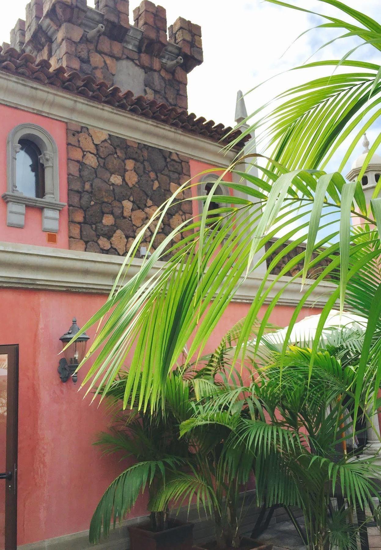 Rok Plaza - Only Adults Hotel Alcala  Exterior photo
